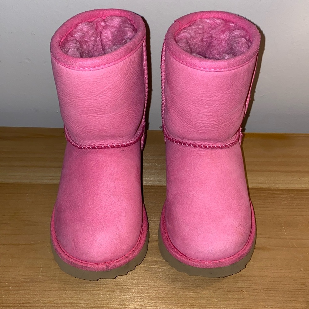UGG classic II weather short boots pink 7T unisex snow rain ski sherpa lining